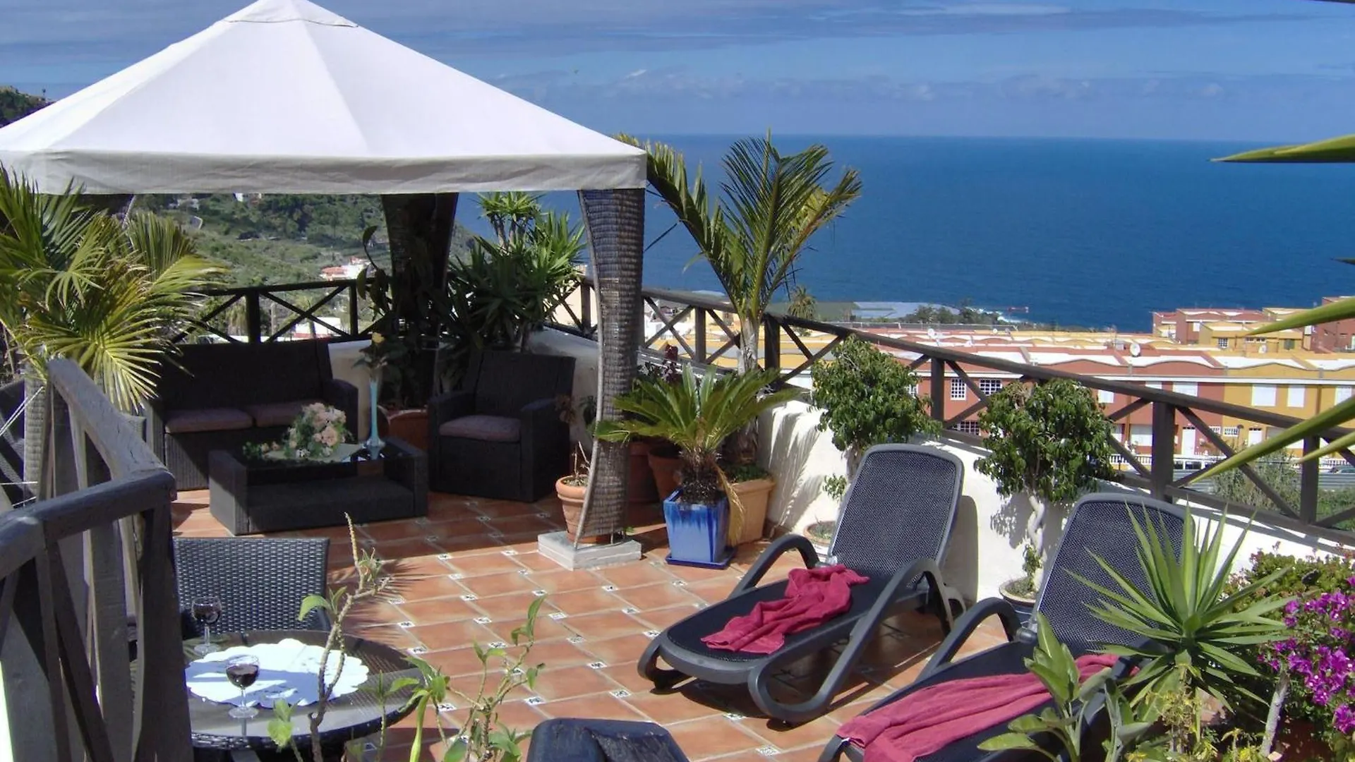 Rustic Holiday Home With Balcony And Sea View Icod De Los Vinos