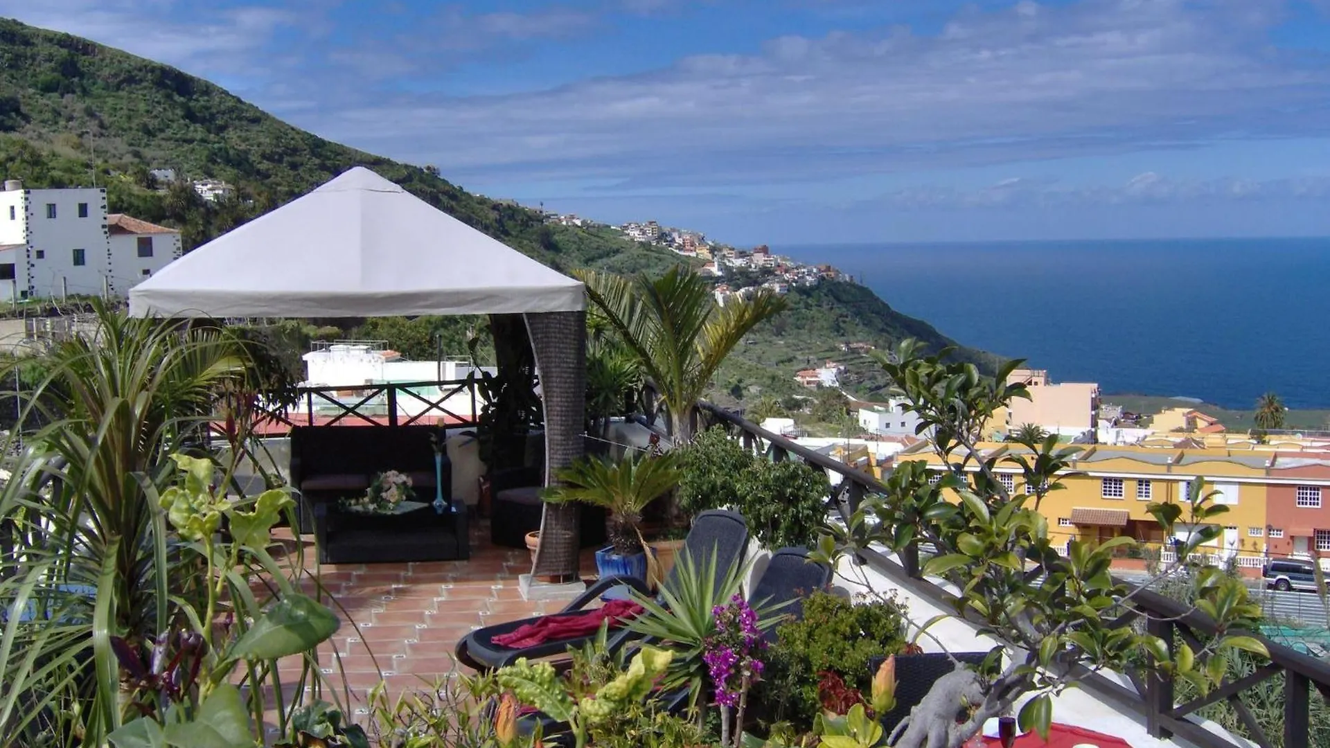 Rustic Holiday Home With Balcony And Sea View Icod De Los Vinos